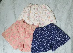 ユニクロキッズ 130 女の子 ハーフパンツ 3枚