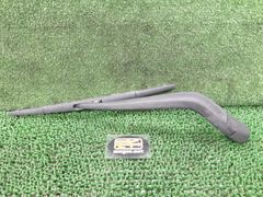 【新品未使用】フリードハイブリッド GP3 フロントワイパーアーム 右側単品 R 新品未使用】フリードハイブリッド GP3 フロントワイパーアーム 右側