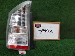 トヨタ プリウスα 前期 LED テールランプ 左 STANLEY 47-46 - メルカリ