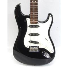 逸品 Fernandes RETROROCKET PRO サスティナー - メルカリ