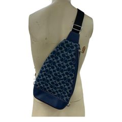 186005 COACH コーチ Dominic Sling ドミニク スリング クロスボディ 
