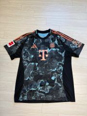 オリーセ バイエルン 24/25ユニフォーム オクトーバーフェスト仕様