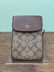COACHのミニ カシン トート シグネチャー キャンバス（型番: C5277