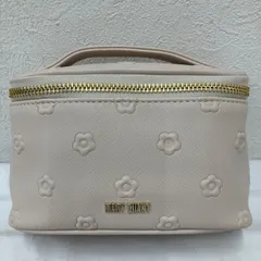 1515　MARY QUANT　マリークワント　マリクワ　シンプルエンボスデイジーバニティ　ポーチ　メイクポーチ　バニティポーチ　ポケット多数　ブラシホルダー　デイジー　ピンクベージュ　レディース