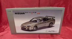 AUTOart GT-R R32 1993 STP TAISAN #2 - メルカリ