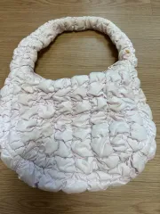 COS キルト ミニバック ライト ピンク 出品のサムネイル