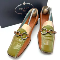 【B5442】 PRADA プラダ ローファー パンプス レザー エナメル スクエアトゥ バイカラー レディース ホースビット金具 箱付き