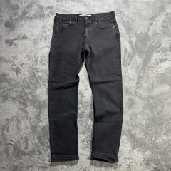 ラコステ ブラックデニム スリムフィット デニムパンツ 32/32のサムネイル