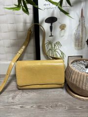 連休値下げ ユッタニューマン 希少 中古 ショルダーバッグ - メルカリ