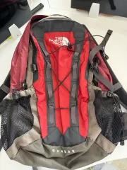 THE NORTH FACE クウォーター バックパック レッド