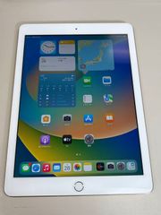 iPad (第5世代) 32GB ゴールド WiFiモデル【動作確認・初期化済み