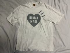 HUMAN MADE ハートロゴ Tシャツ ホワイト Mサイズ 札幌店限定 - メルカリ