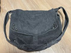 入手困難 GUCCI グッチ トムフォード期 キャンバス 黒色 archive