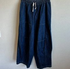 Sillage デニムパンツ イージーパンツ バギートラウザー 日本製 - メルカリ
