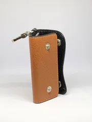 新品✨ 牛革 本革 長財布 グリーン 緑 シャイニング加工 ラウンドファスナー 大容量