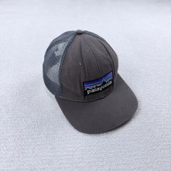 Patagonia パタゴニア 旧ロゴ レトロ 黒 ジェットキャップ - メルカリ