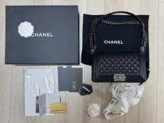 CHANEL UNIFORM デニムベスト ココマークボタンS - メルカリ
