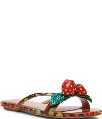 ベッツィジョンソン レディース シューズ パンプス プリント サンダル Betsey Johnson Garrik Fruit Print Rhinestone Strawberry Flat Sanのサムネイル