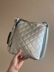 soleile ☆バニティ完売色シルバーグレー(お財布なし) | Mercari
