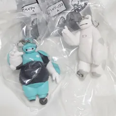 ① 2種 ベイマックス ゆらゆらつながるマスコット ガチャ フィギュア チャーム ディズニー