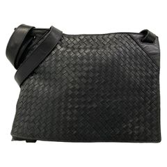 D020/BOTTEGA ショルダーバッグ 黒 245354 V0016 - メルカリ