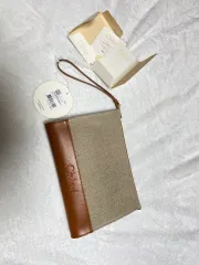 クロエ センス ジッパー ポーチ キャラメルのサムネイル