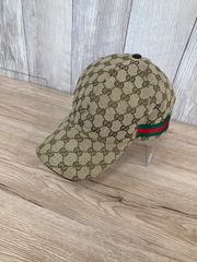 Gucci GGパターン ベージュキャップ - メルカリ