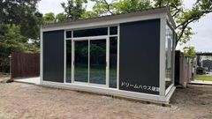 2.5x4x2.8m勾配屋根 仮設プレハブ プレハブハウス 事務所 倉庫 物置 