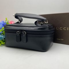 Salvatore Ferragamo 2WAY バニティバッグ ブラック 黒 - メルカリ