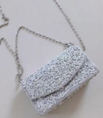 美品】東京ソアール ビーズ装飾 クラッチバッグ 結婚式 フォーマル