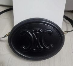 CELINE ショルダーバッグ フォルコキュイルトリオンフ エンボス 美品