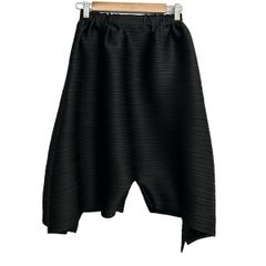 PLEATS PLEASE 横段プリーツ 変形 立体 サルエルパンツ 黒 3 - メルカリ