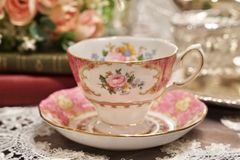 Royal Albert】ロイヤルアルバート Lady Carlyle レディ・カーライル