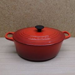 staub オーバル17cm チェリーレッド - メルカリ
