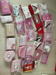 ハローキティ ポーチ/財布/コインケース コレクションのサムネイル