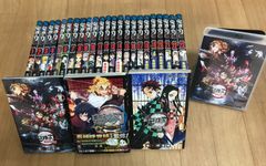 ②귀멸의 칼날 1~23권 전권+관련 책 3권+극장판 귀멸의 칼날 무한 열차 Blu-ray 전권 코믹 세트《BV26E》