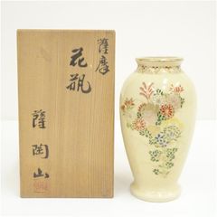 花瓶 陶器製 菊花紋章 花鳥図 共箱付き - メルカリ