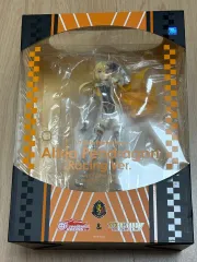 未開封 16) グッドスマイルカンパニー セイバー アルトリア・ペン・ドラゴン レーシング フィギュア