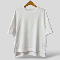 OURHOME 撥水素材の半袖きれいめプルオーバー（接触冷感） ホワイト