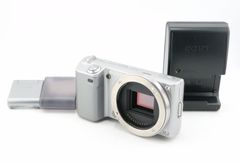 SONY NEX-5 本体 SEL1855 SEL55210 充電器付き ☆美品☆﻿ソニー SONY α NEX-5 ボディ シルバー 充電器付 ☆ W0566