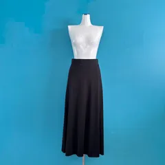 830　emmi atelier エミアトリエ　さらさらロングスカート ブラック サイズ0 良品のサムネイル