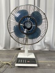 Toshiba 扇風機 レトロ ロータリーベース 本体 - メルカリ