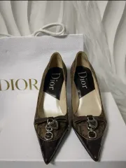 DIOR ディオール オブリーク ブラウン ファーPumpsのサムネイル