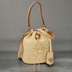 正規店購入品》PRADA プラダ クロシェxレザー ミニバケットバッグ 