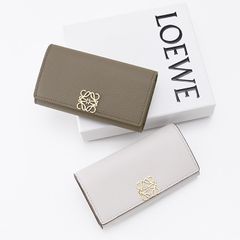 LOEWE ロエベ アナグラム スクエア 8ccウォレット ペブルグレイン