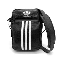 BALENCIAGA✖️adidas ボディバッグ - メルカリ