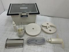 中古美品 アムウェイ フードプロセッサー 写真のものが全て - メルカリ