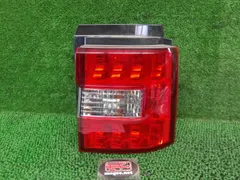 4FW2002 ADQ5 三菱 デリカD5 CV2W Gパワー テールライト右　イマセン1146-378のサムネイル