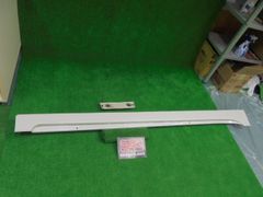 DA17W エブリィ スライドドア レールカバー 左右 パール - メルカリ