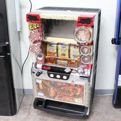 139)【スズキ様専用で引き取り限定価格】主役は銭形2 コイン不要機付き スロット実機のサムネイル